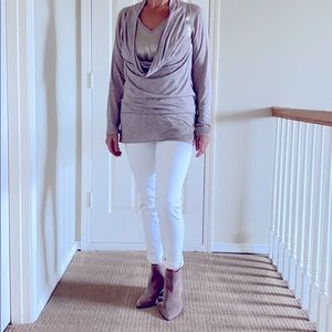 Heather | Long Sleeve Shirt | Size Medium